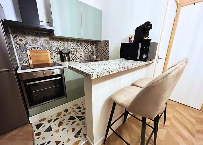 Pentagone 33 Stade De